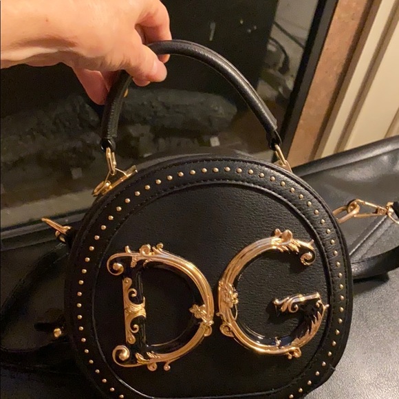 Handbags - BLACK ROUND HANDBAG